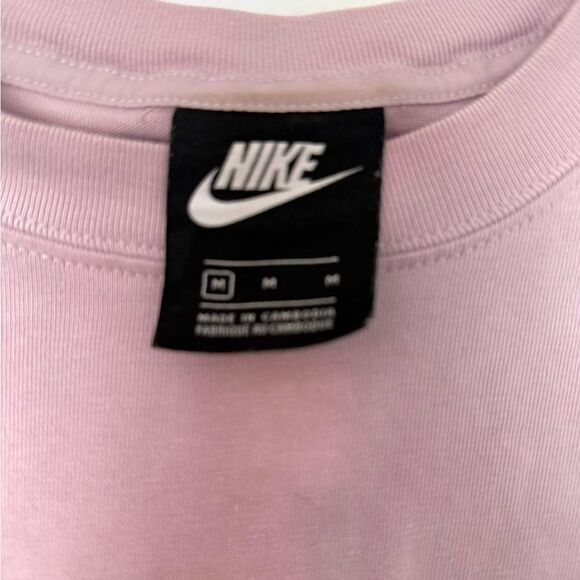 Nike Swoosh Tshirt - Picture 4 of 5